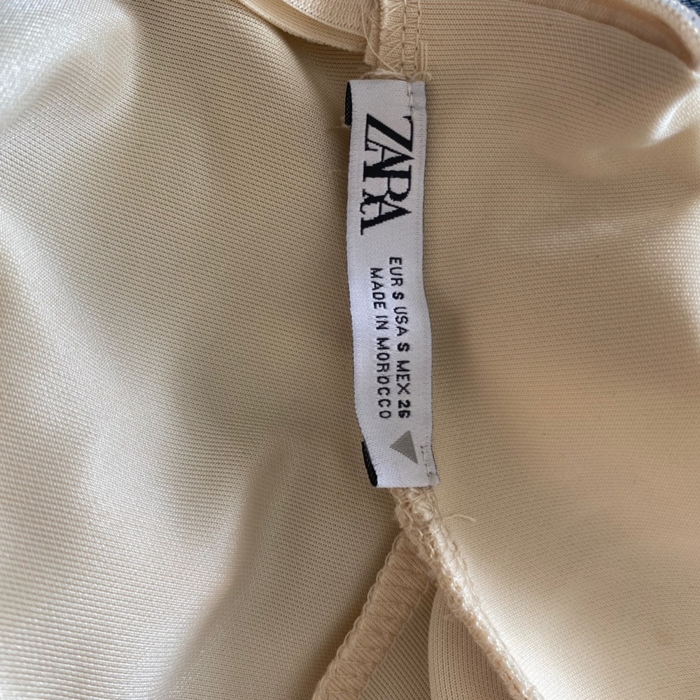 Small Zara Nude/Beige High Neck top with front and back string detail RUNS SMALL - Picture 4 of 6